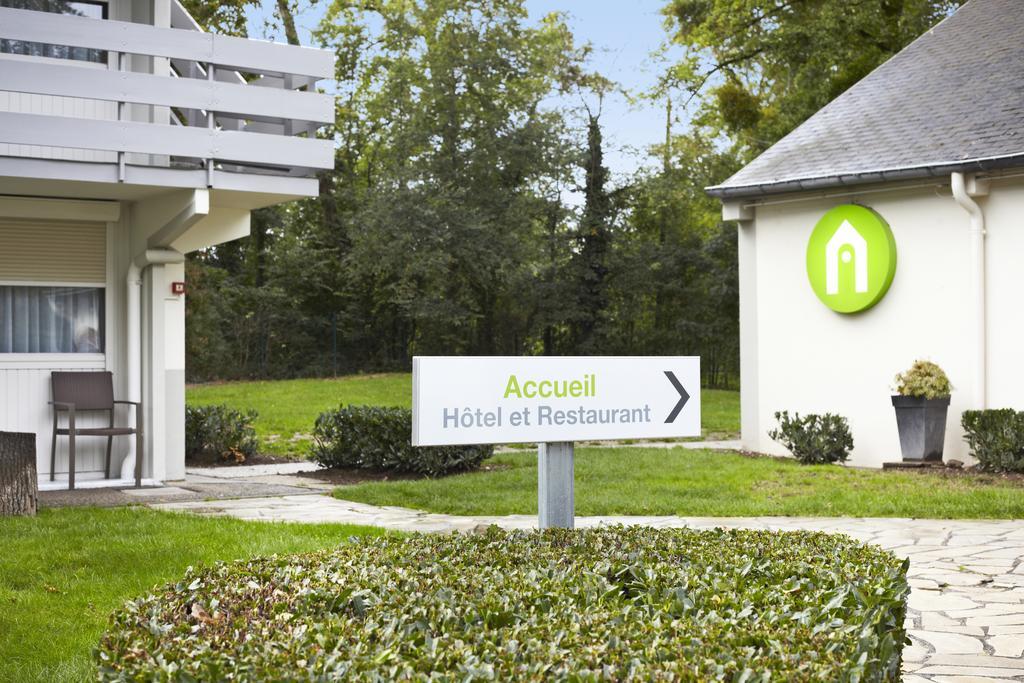 Hotel Campanile Orleans - La Source Exterior foto